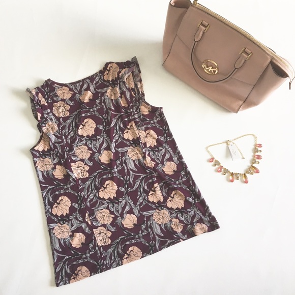 new Banana Republic ✦ Print Ruffle Tank ✦ Floral - Picture 9 of 12